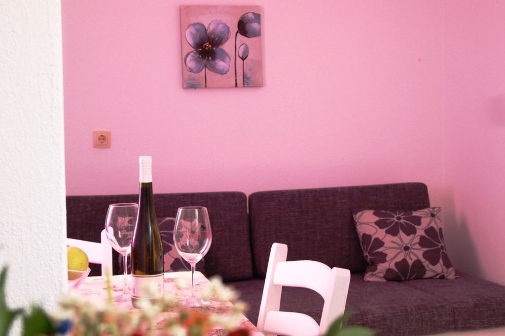 Apartment Old Town Makarska Room photo